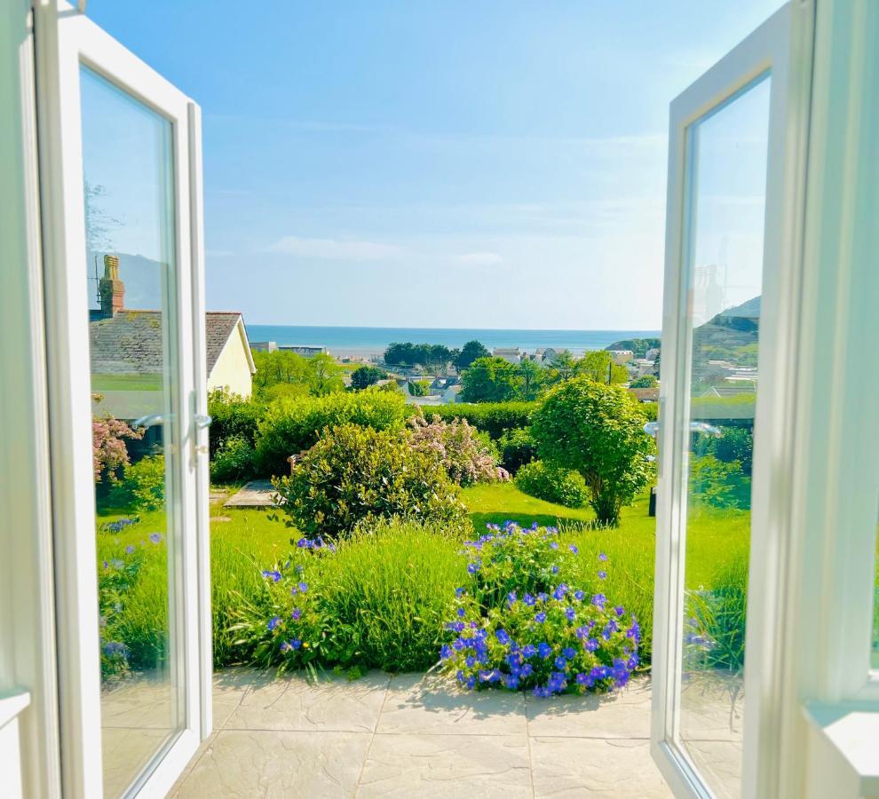 Gordy Hall -Sea Facing Welsh Cottage With Stunning Views Pendine Exteriör bild