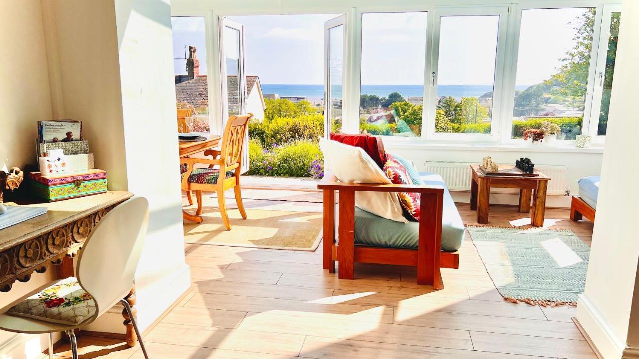 Gordy Hall -Sea Facing Welsh Cottage With Stunning Views Pendine Exteriör bild