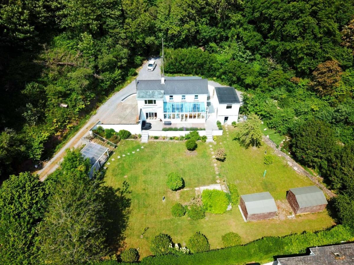 Gordy Hall -Sea Facing Welsh Cottage With Stunning Views Pendine Exteriör bild