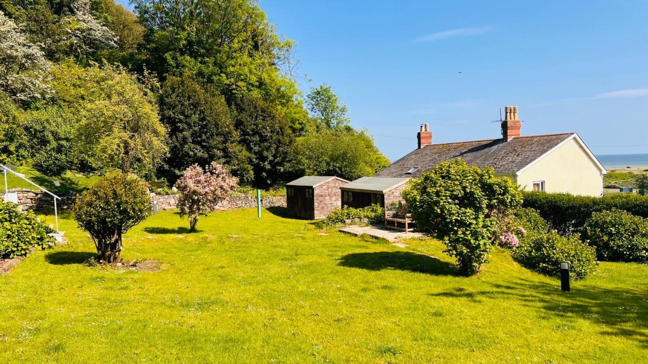 Gordy Hall -Sea Facing Welsh Cottage With Stunning Views Pendine Exteriör bild