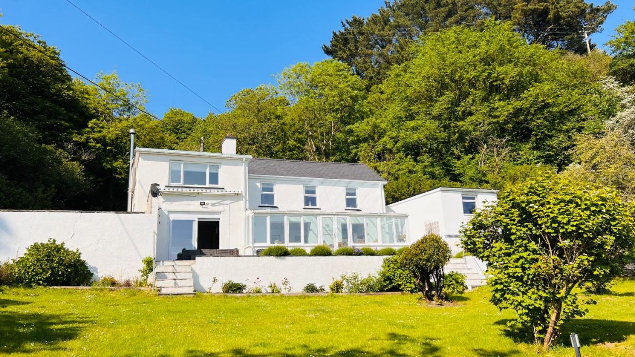 Gordy Hall -Sea Facing Welsh Cottage With Stunning Views Pendine Exteriör bild